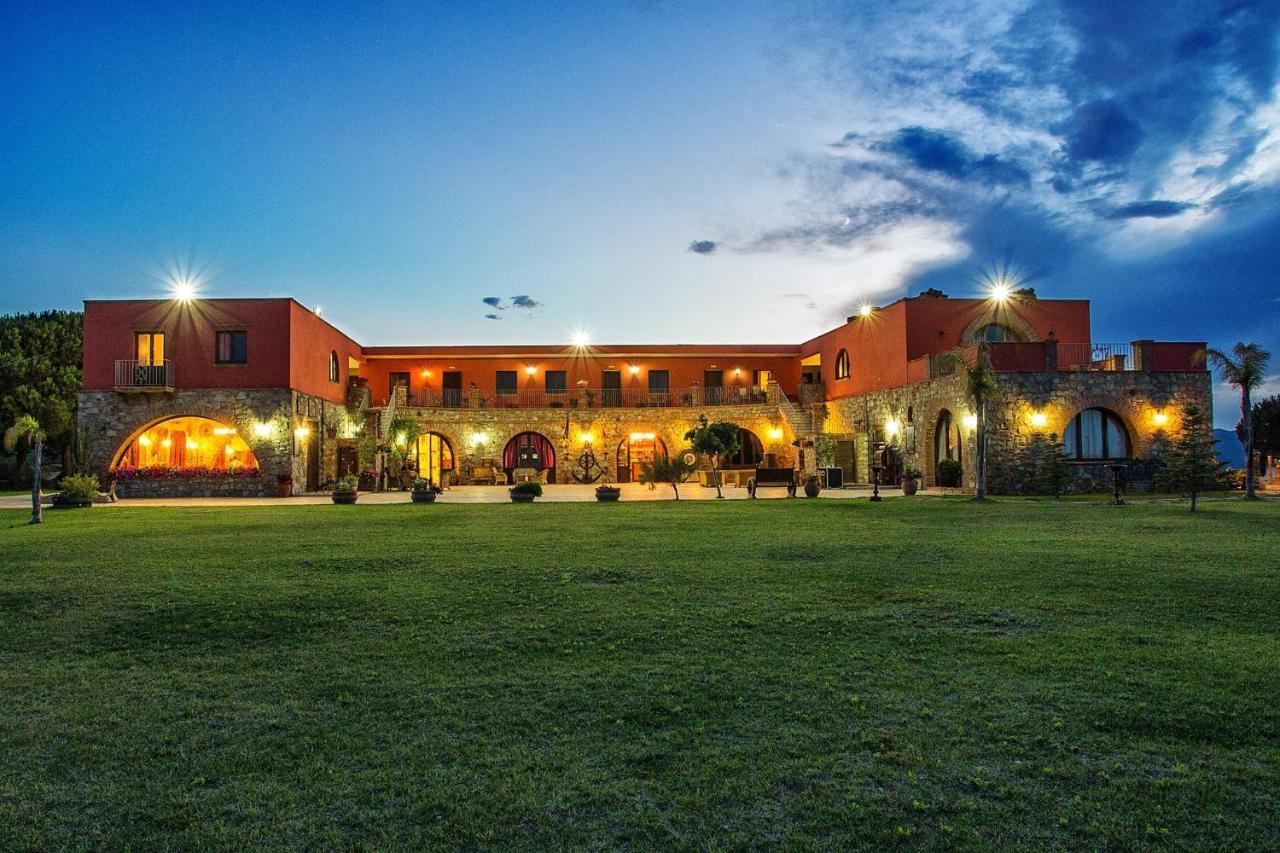 Agriturismo Donna Germana Cirò Marina Eksteriør billede